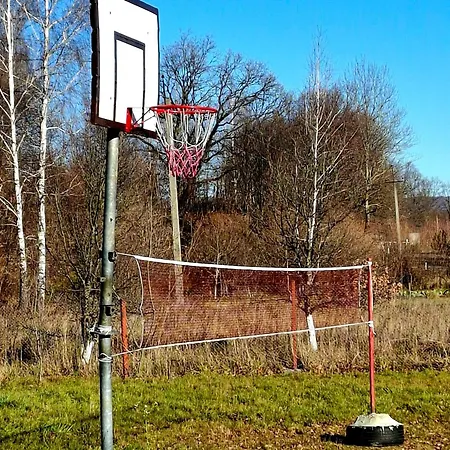 Pisnya Karpat
