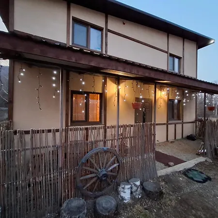 Casa de Férias Pisnya Karpat *