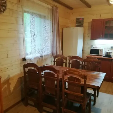 Pisnya Karpat Casa de Férias